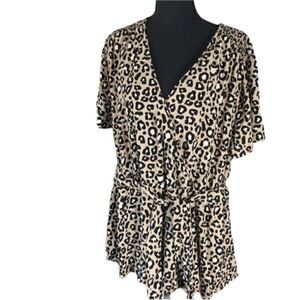 #138 Plus Size Ava + Viv Leopard Crossover Top